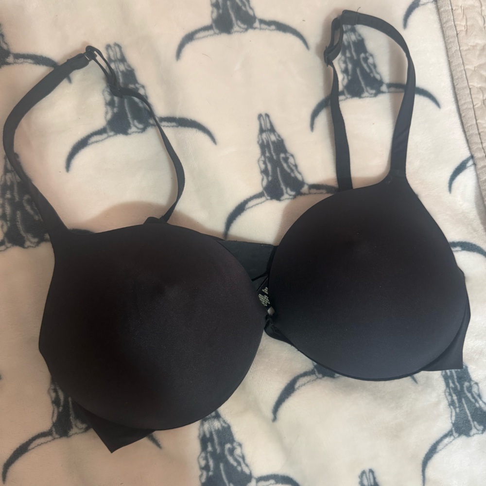 Skims Ultimate Nipple Push Up Bra 36C sold out size